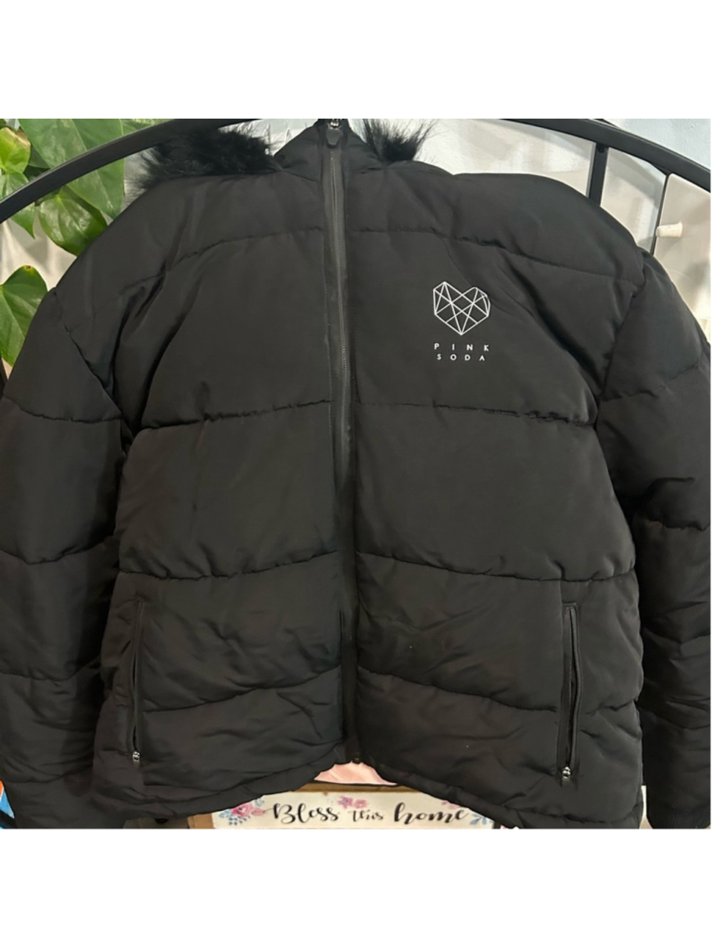 Pink Soda Black Puffer Jacket Womans large black